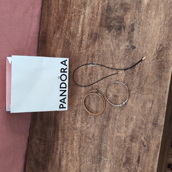 Pandora Bracelet And Necklace Bundle - Picture 1 of 4